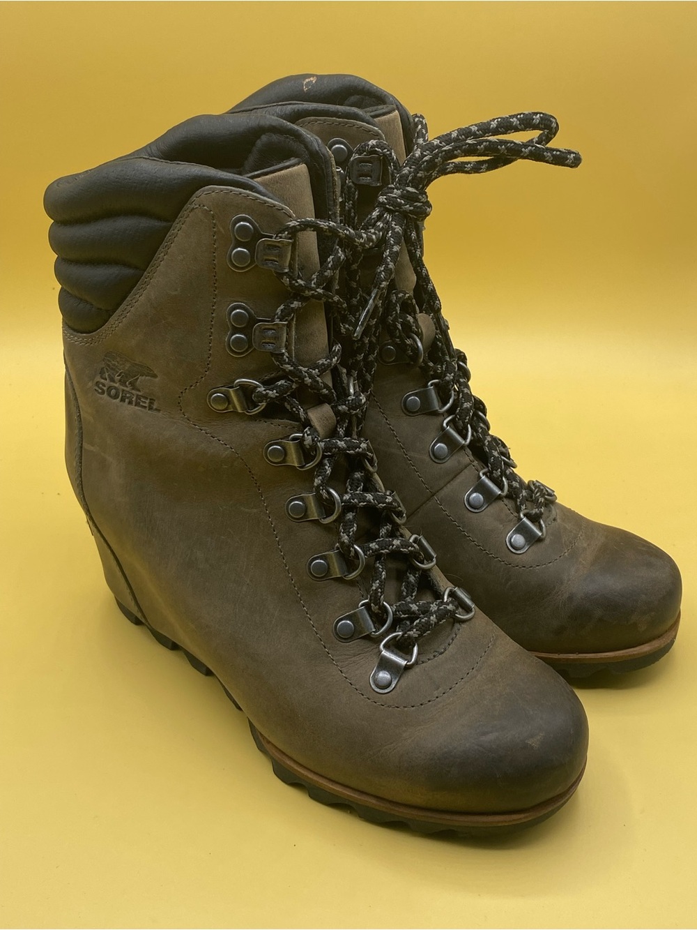 Sorel Women's Brown Lace-Up Leather Outdoor Boots
